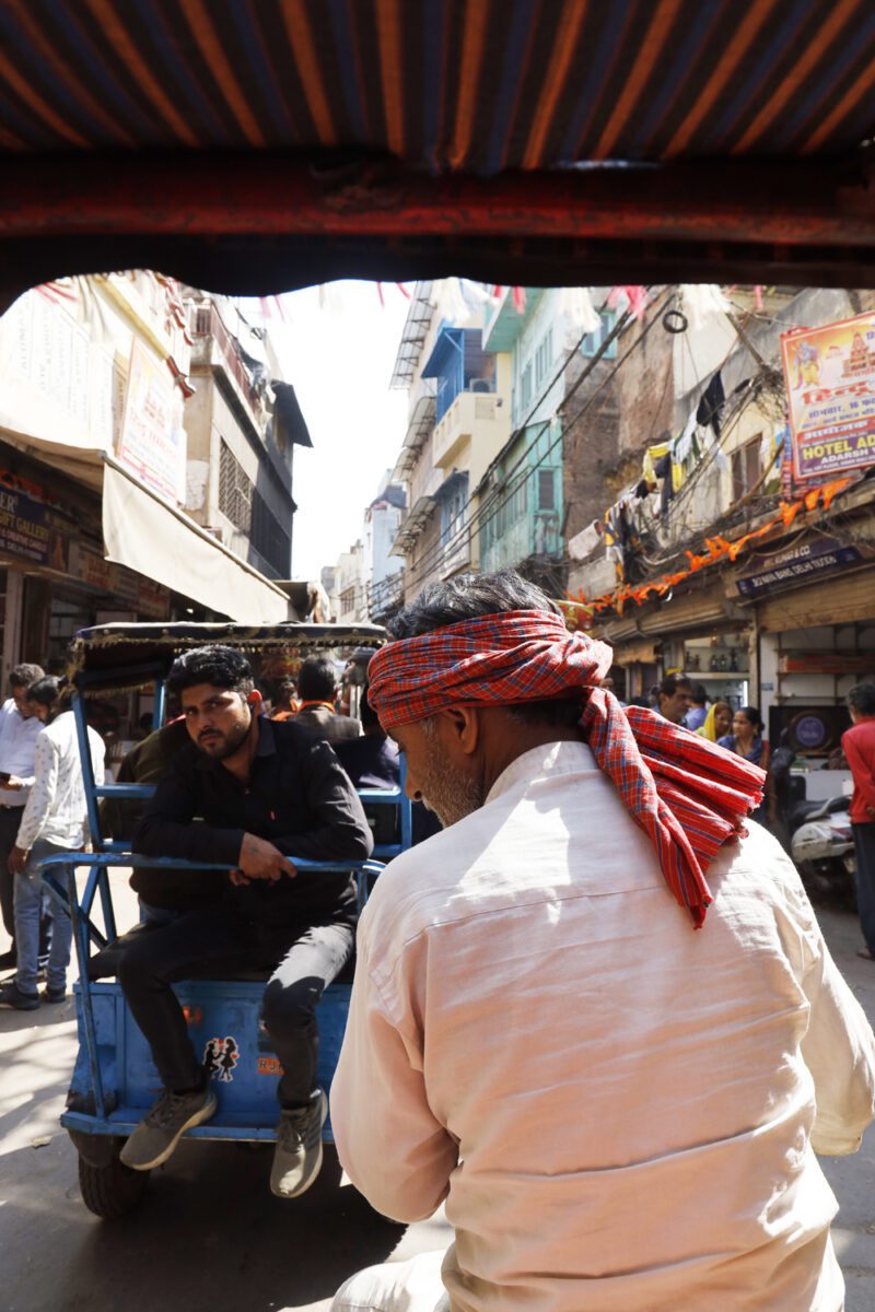 Genom Old Delhi med cykelriksha